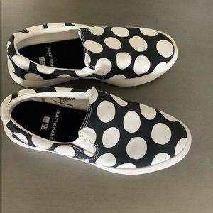 Marimekko UNIQLO canvas polka dot  shoes  sz 6